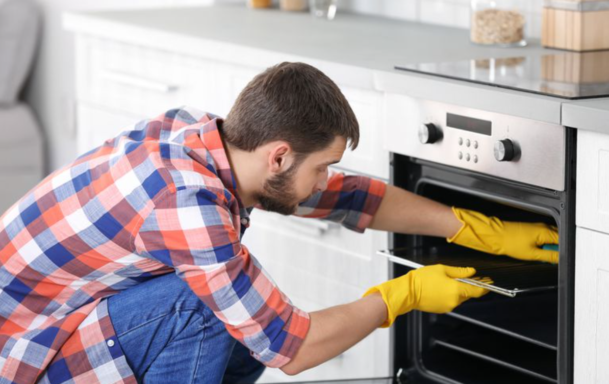 Come pulire un forno - elementi importanti