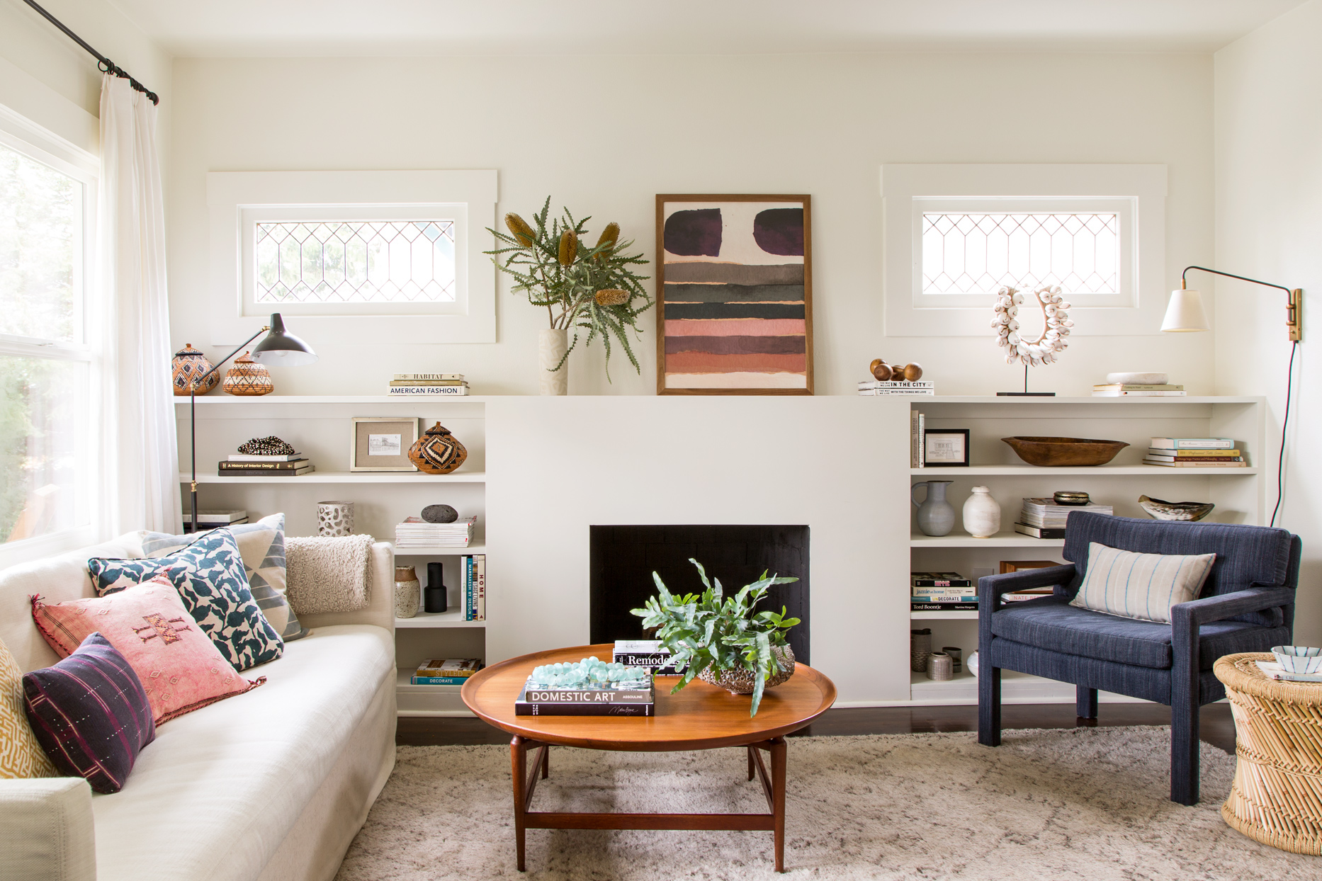 Decorating the living room: prepare a preliminary budget for the project