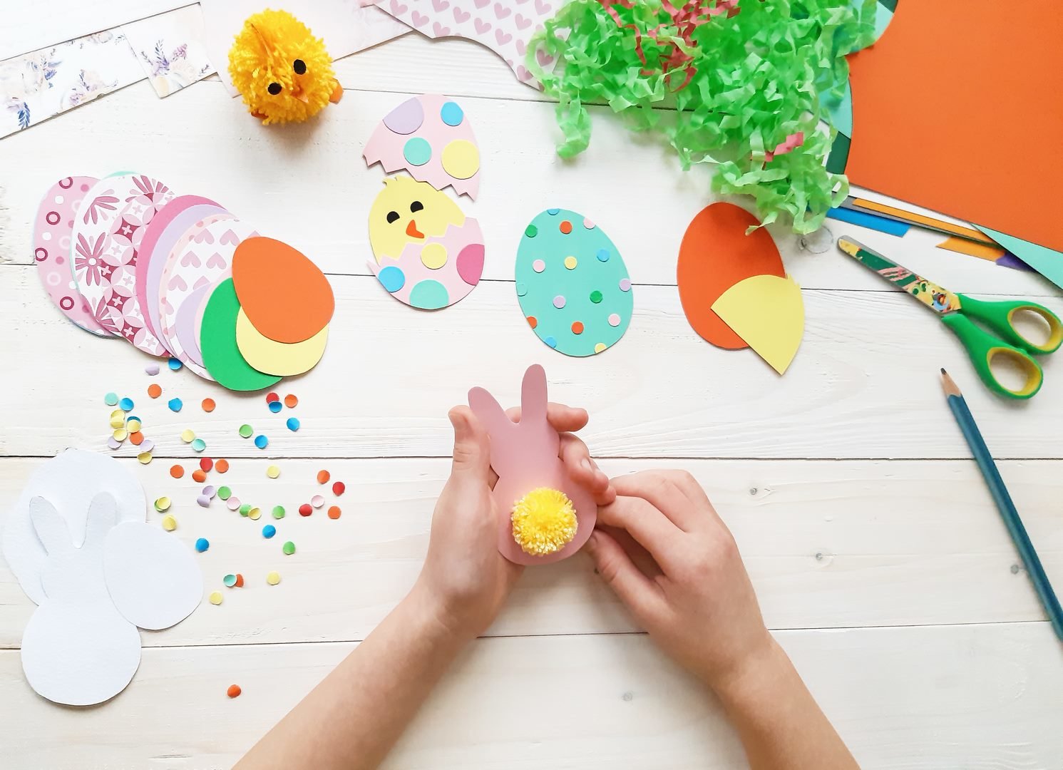 DIY paper decorations - Easter