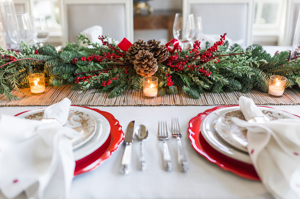Bellissime decorazioni per la tavola di Natale. 11 Idee per la tavola di Natale