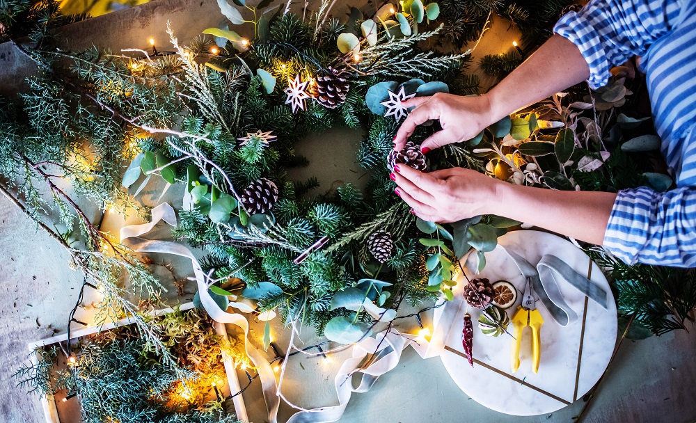 A rich Christmas wreath with lights