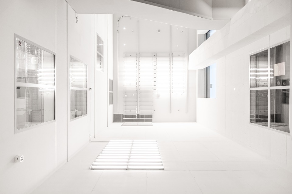 Why is a white bathroom a good idea?