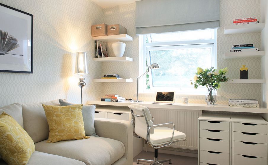 Moderna oficina en casa en el dormitorio: crea un rincón de oficina en casa para ti