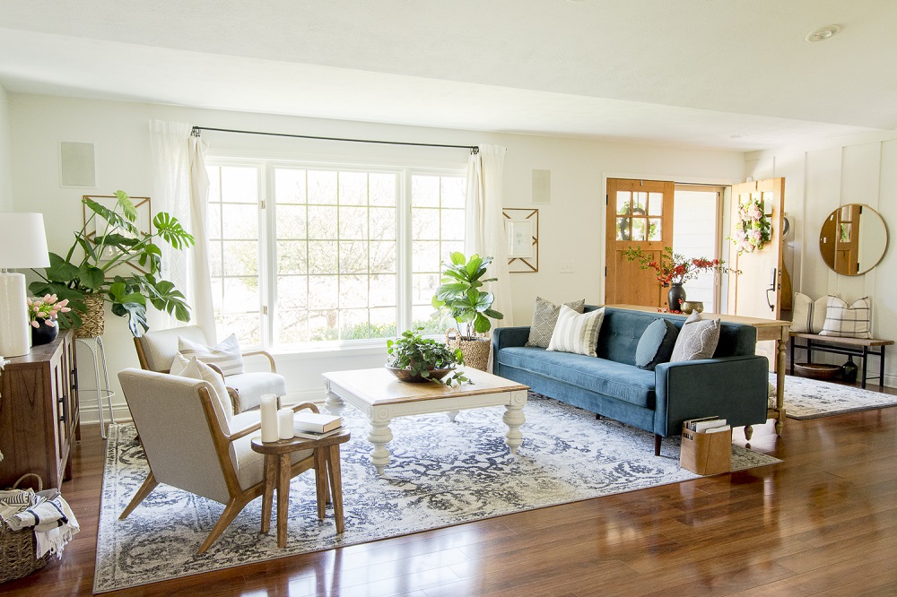 What are the characteristic features of a Boho living room?