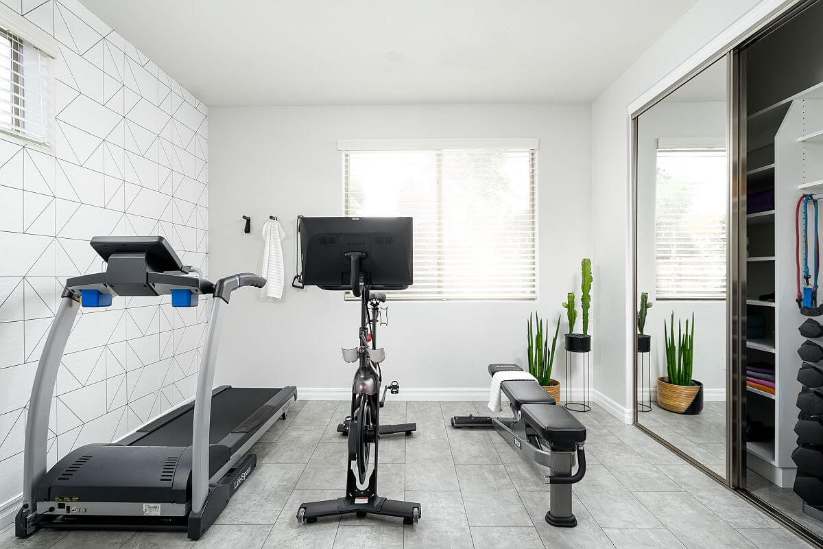 A small gym in the attic room