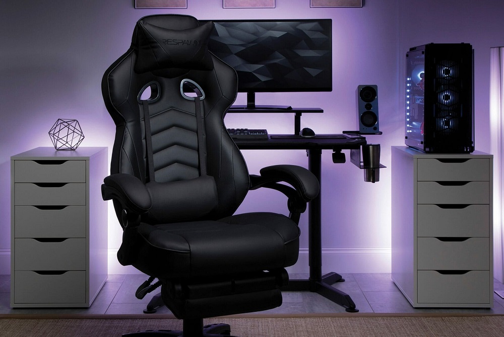 Regardless of the looks of your gaming room - pick a good gaming chair