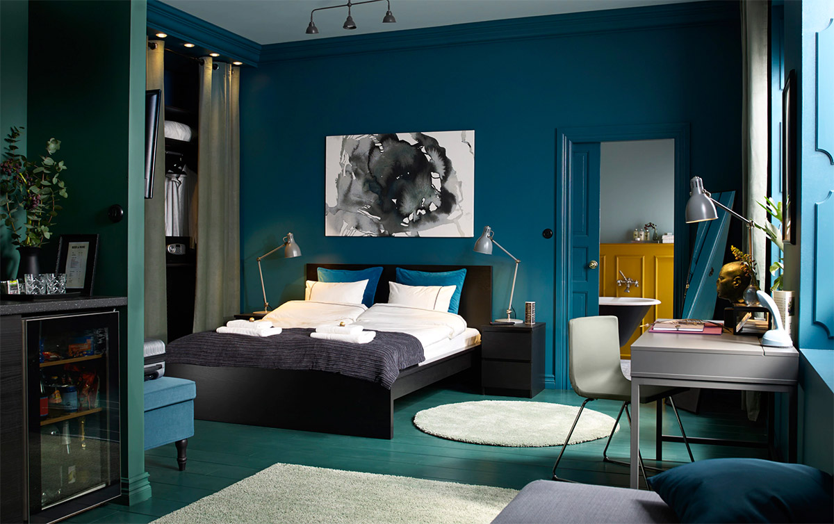 Was ist der beste Stil für ein dunkelblaues Schlafzimmer?