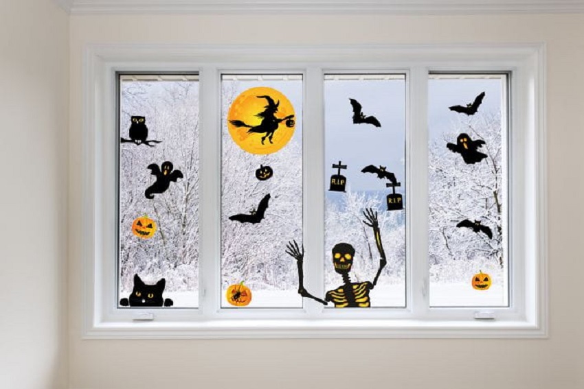 Ideen für Halloween-Dekorationen am Fenster - sie werden jeden erschrecken