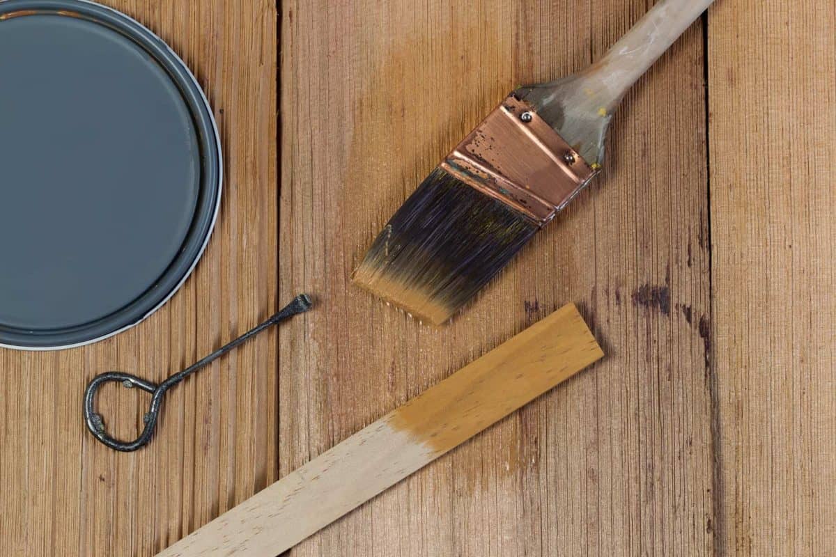 Покраска деревянных панелей - с чего начать?