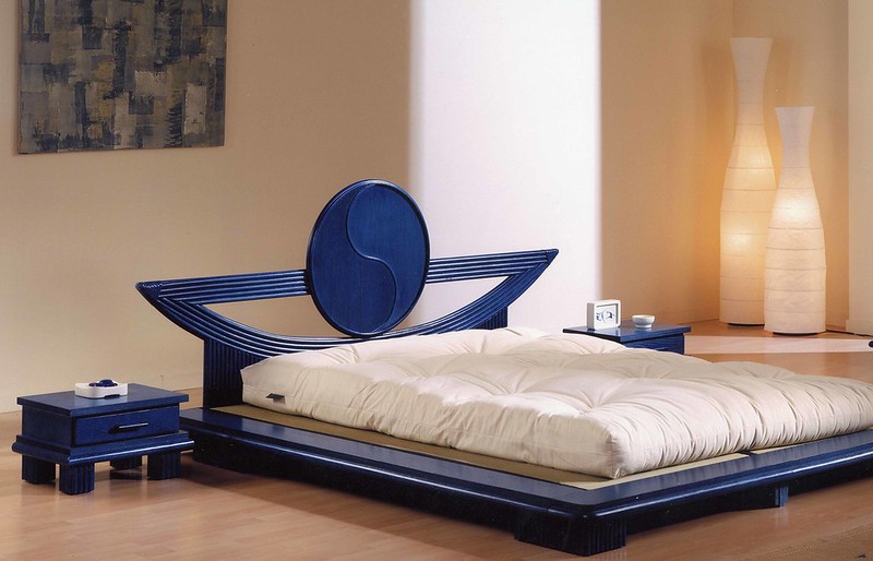 How to use indigo color in the bedroom?
