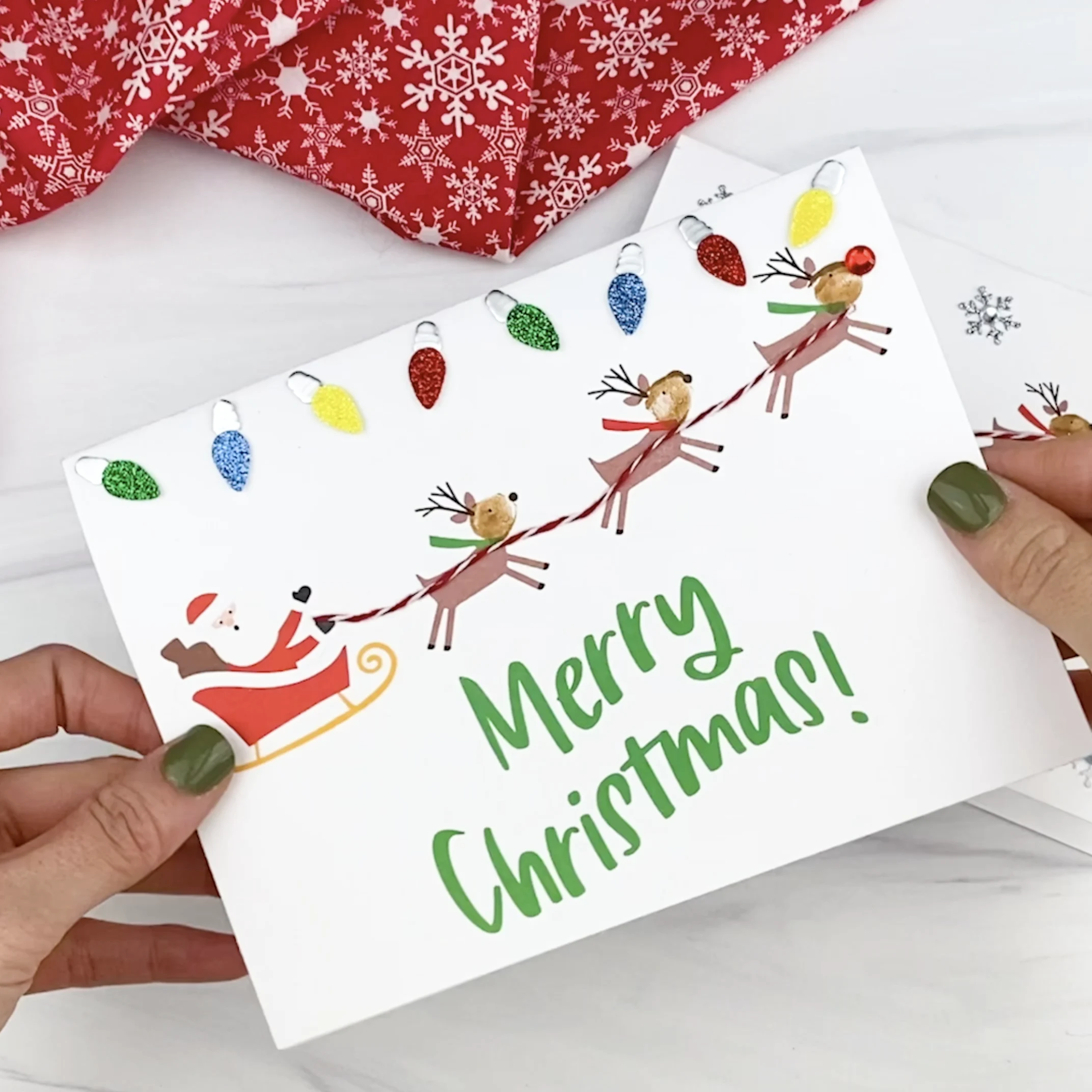 Самодельные рождественские открытки - Санта и олени