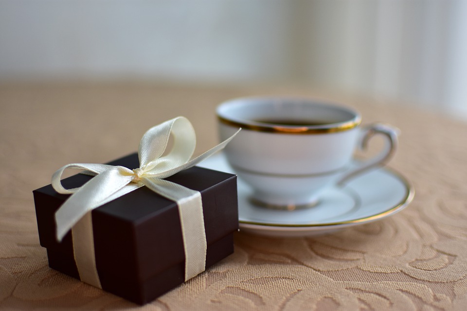 Zestaw kaw lub herbat - idealny prezent dla Babci i Dziadka