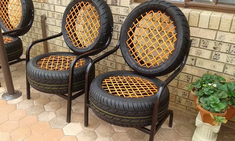 What to do with old tires? Turn them into practical furniture