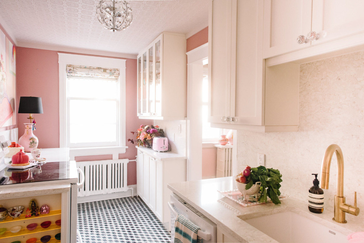 Ist eine rosa Küche eine beliebte Lösung?