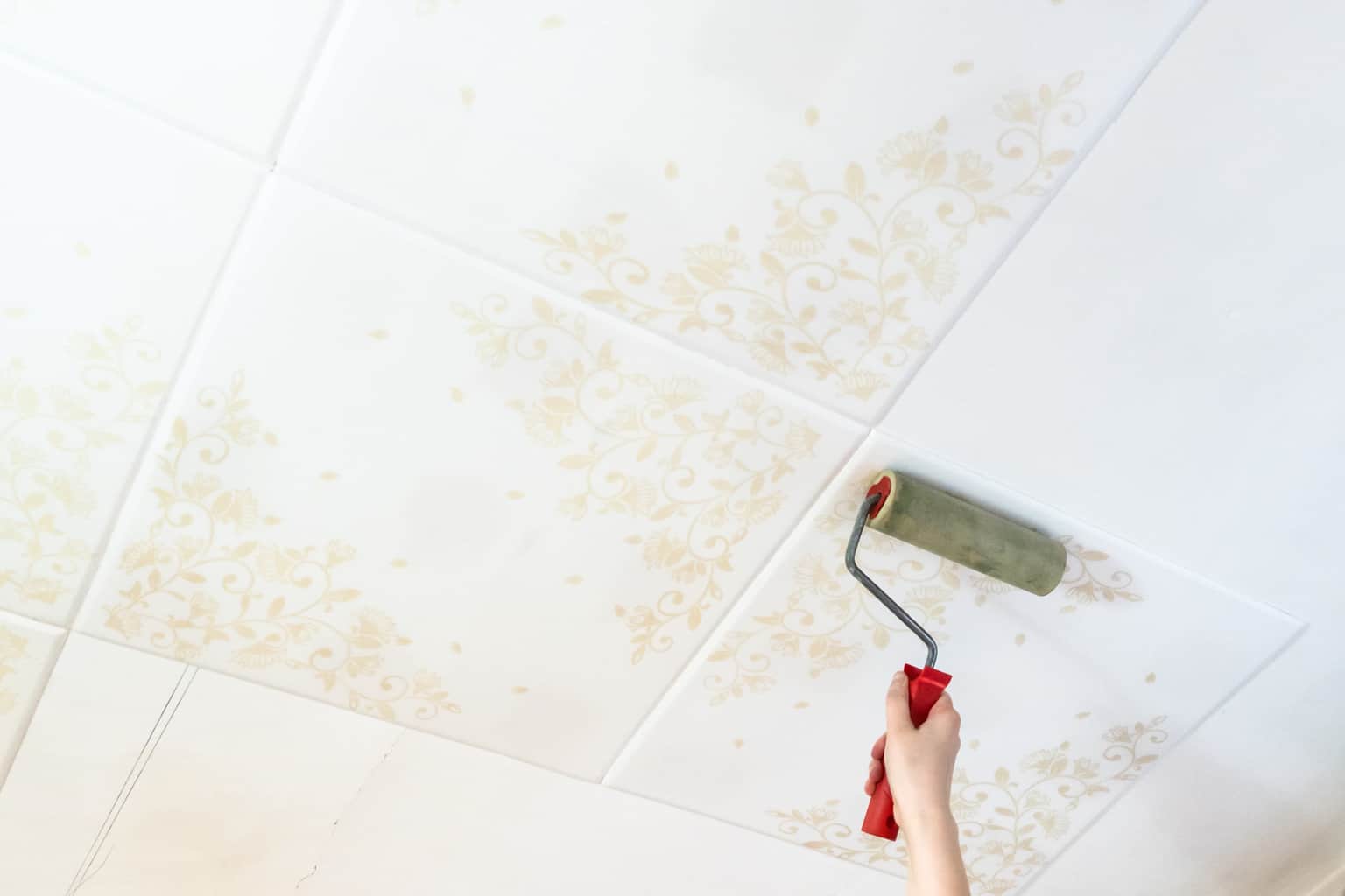 Painting - how to use tile paint?