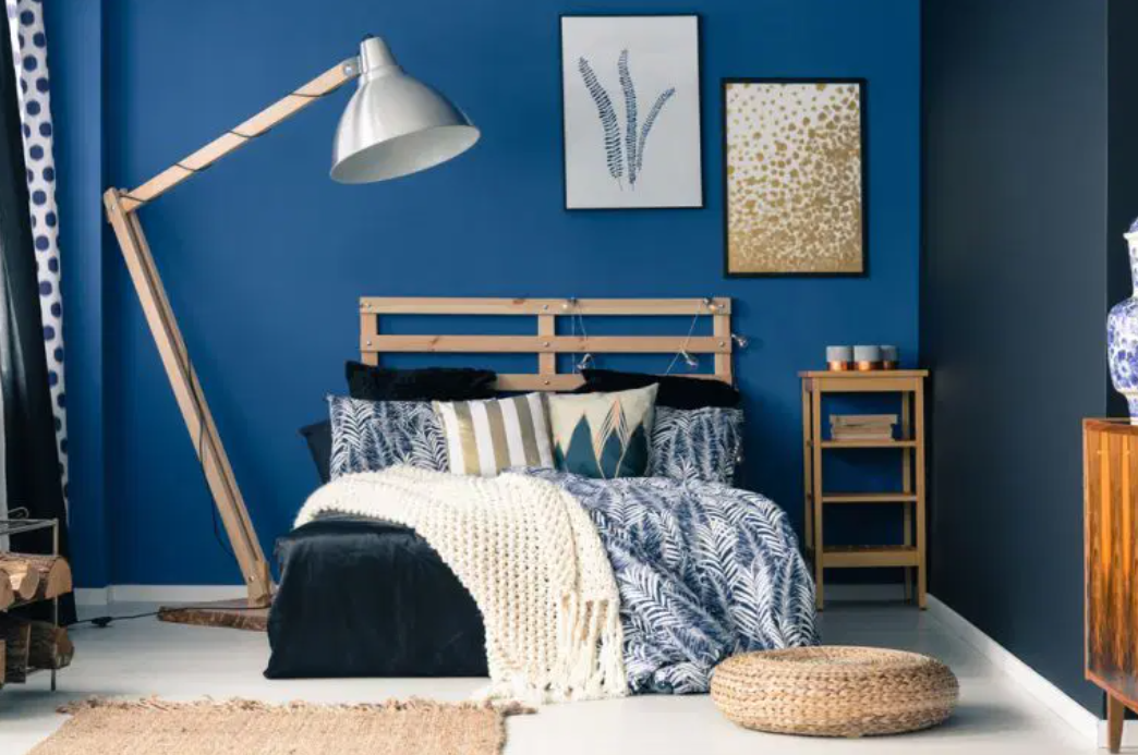 A dark blue bedroom - where can this idea work?