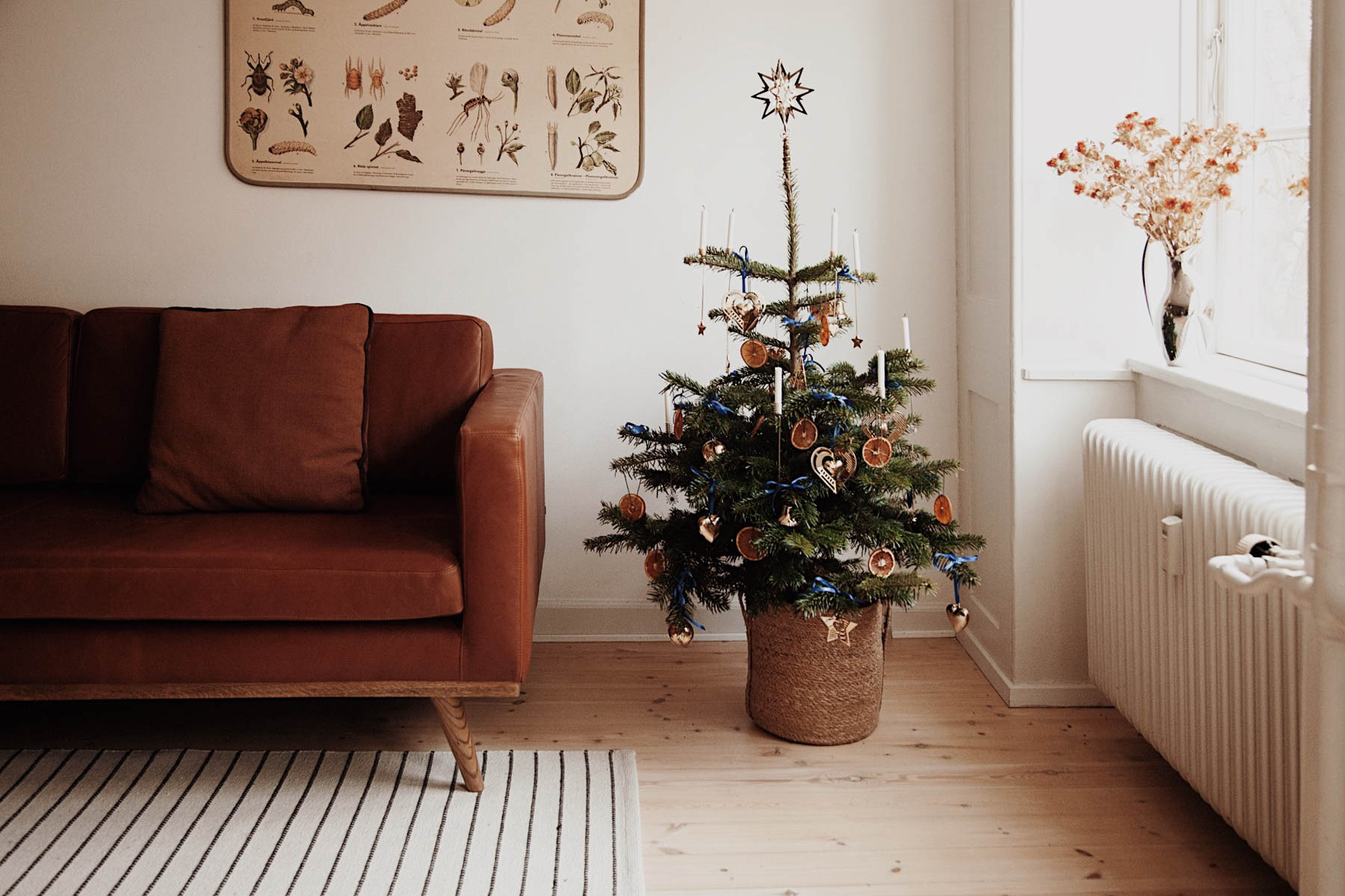 Nordischer Weihnachtsbaum - Scandi-Stil