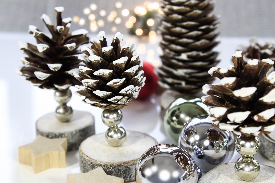 Pinecone Christmas ornaments