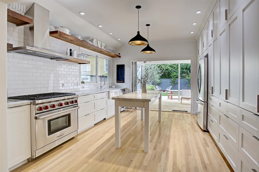 Kitchen flooring - tiles or planks?