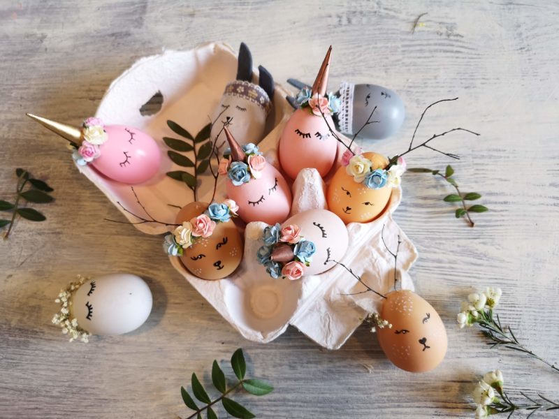 Decorated eggs - unusal animals