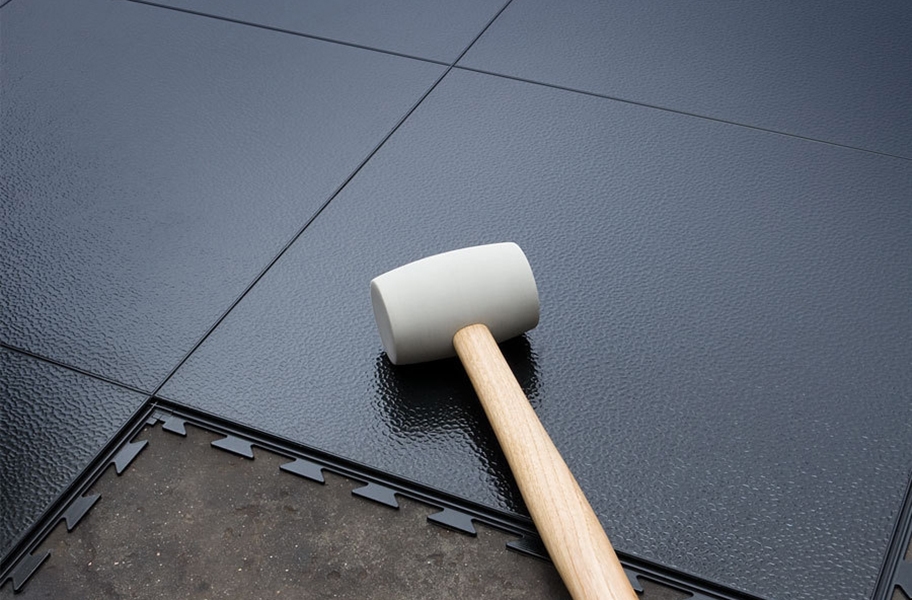 Rubber outdoor flooring