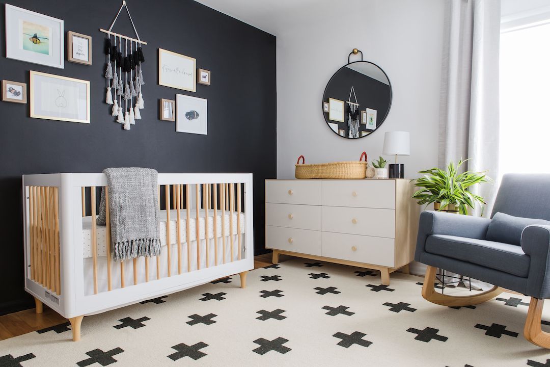 Habitación de bebé de estilo escandinavo