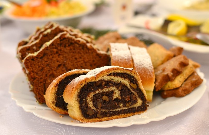 12 platos de Nochebuena - un pastel de amapola de tradición generacional polaca