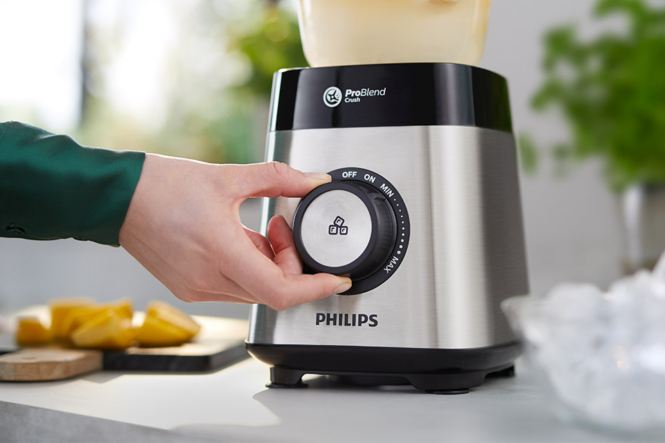 What are the functions of Philips blenders?