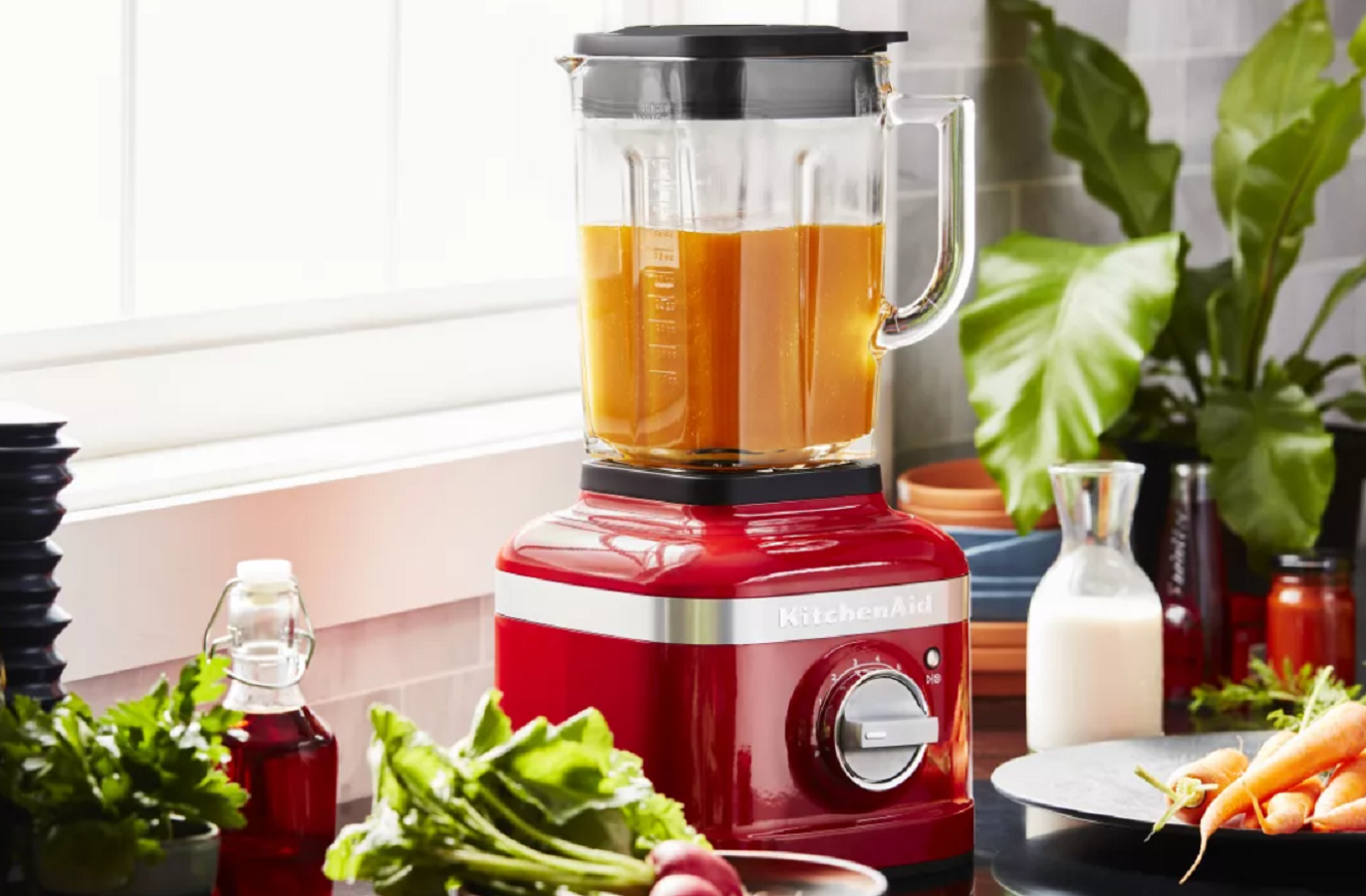 4 Best KitchenAid Blenders for May 2022