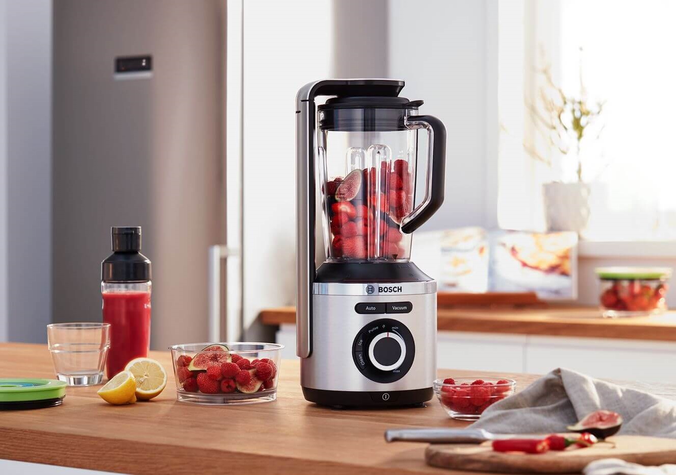 3 Best Vacuum Blenders for August 2022 | Check Prices