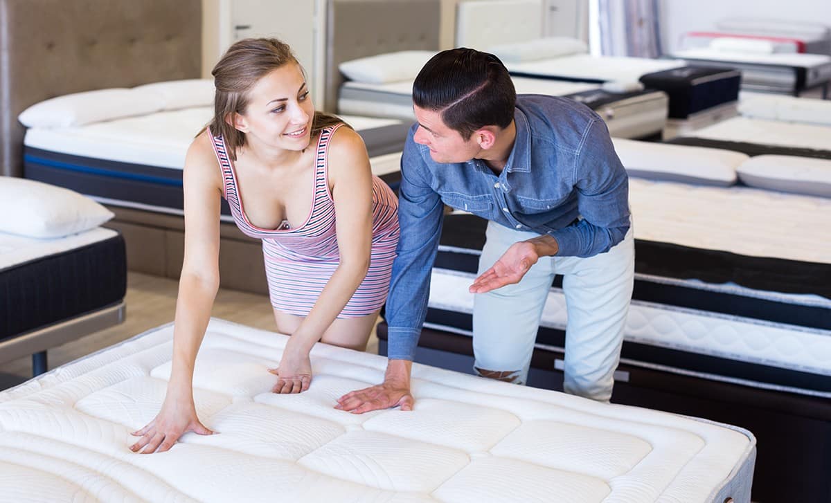 7 Best Full-Size Mattress Deals for May 2022 | Check Prices