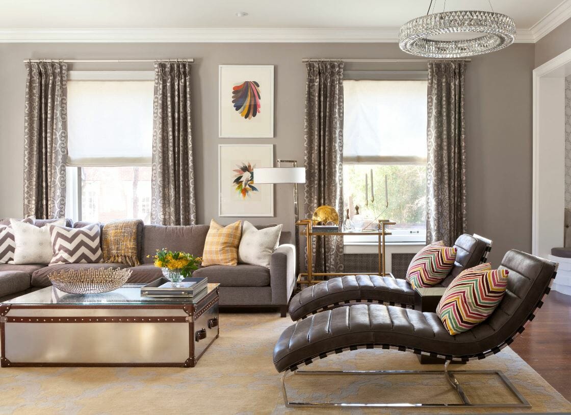A glam living room with dark accessories