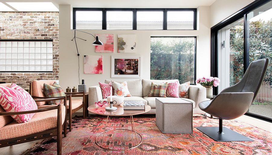 Colorful Boho living room - pink