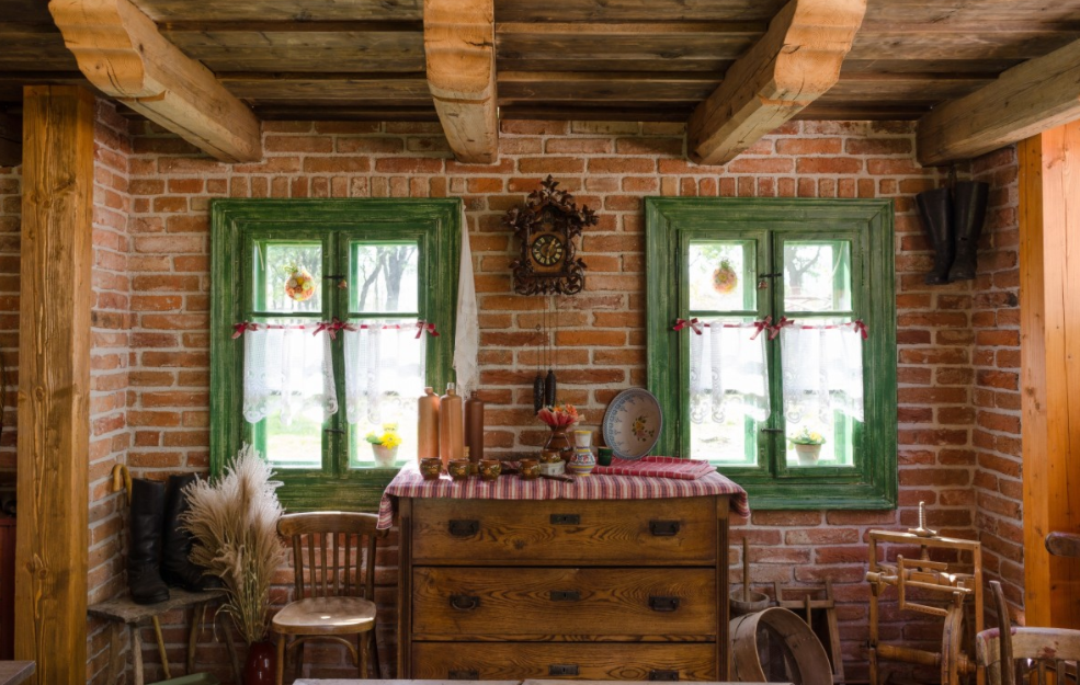 Should you bring rustic decor to your home?