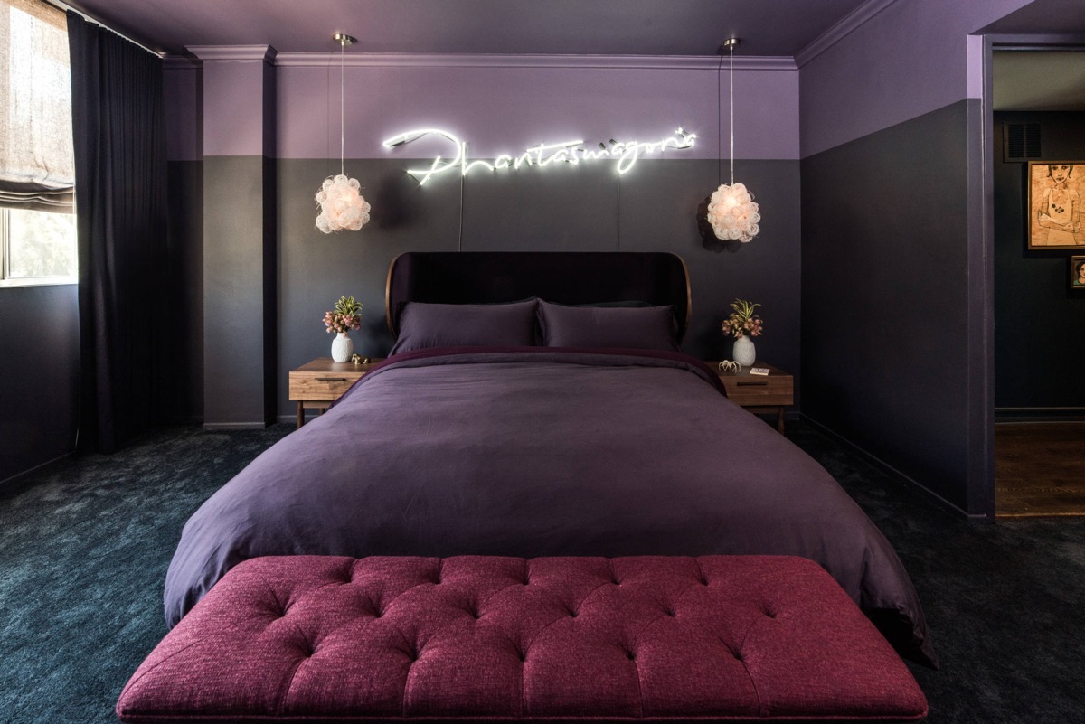 Dark colors for bedroom with neon