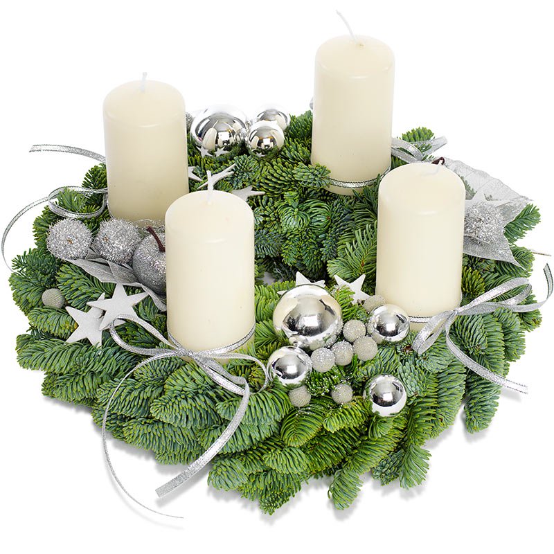Advent wreath ideas with silver