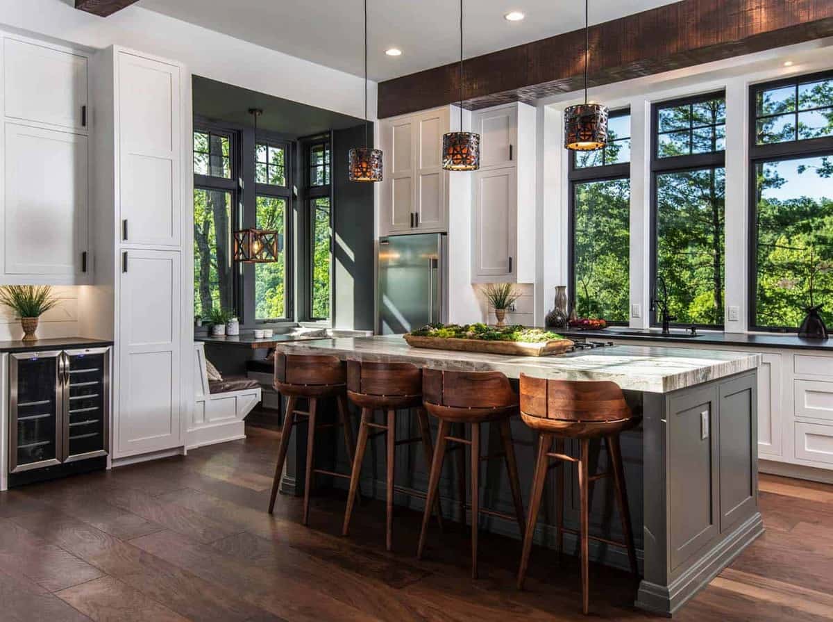 What are the popular colors for a modern farmhouse kitchen?