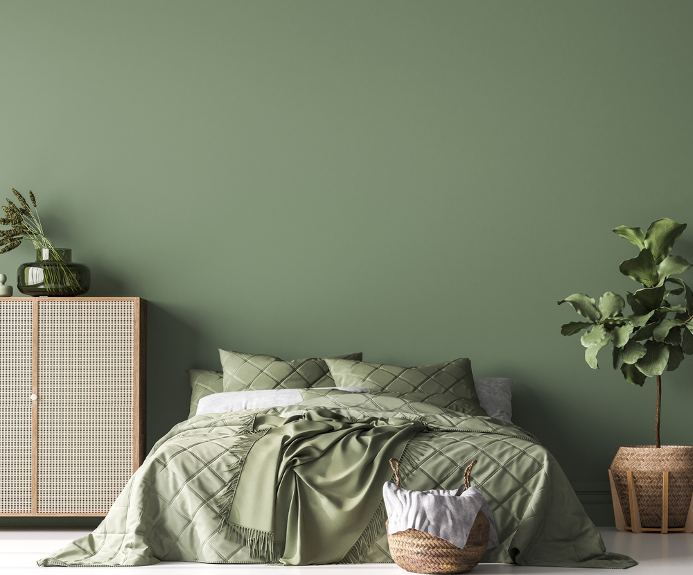 A dark green bedroom or a bright color palette?